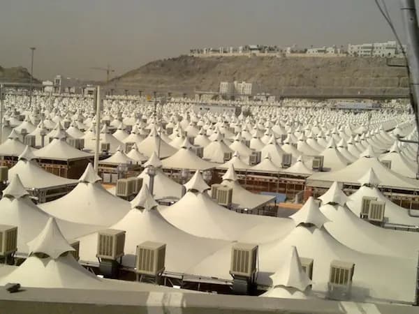 9 Days Essential Hajj (Shifting) Hajj package in Makkah and Madinah